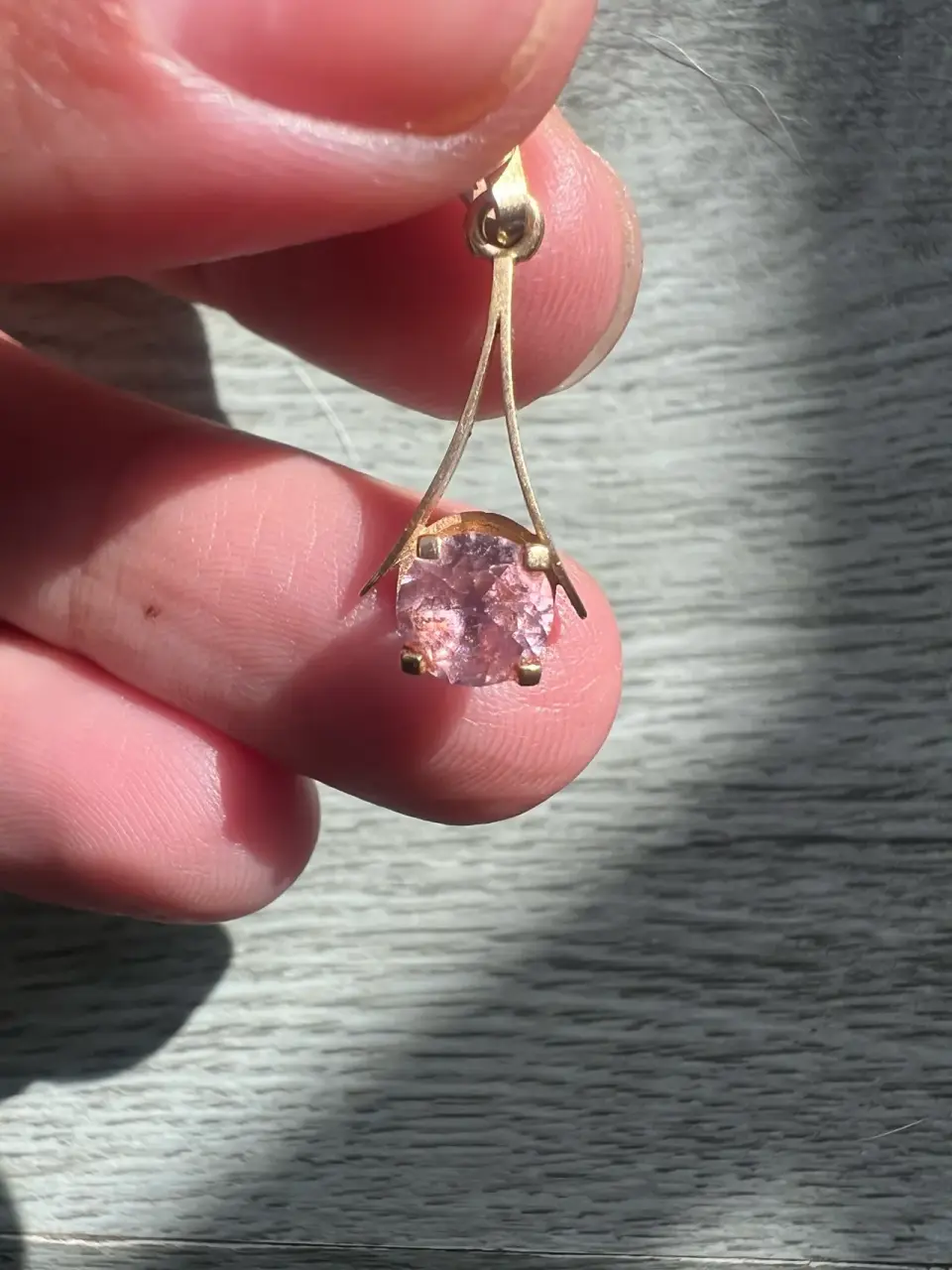 Colgante de oro con piedra rosa - miniatura 4