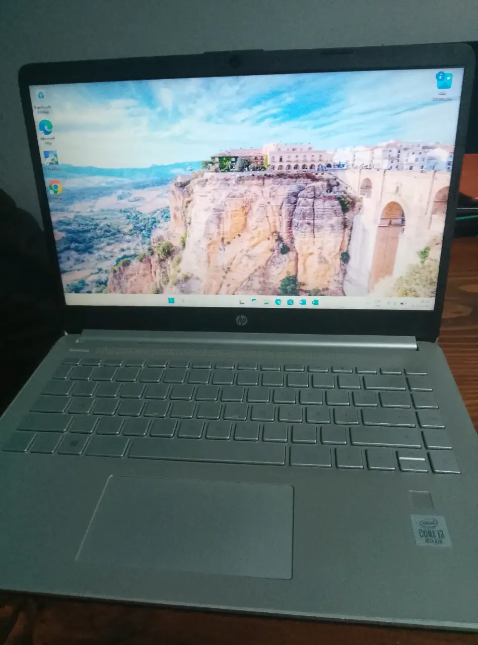 Notebook HP gris - miniatura 2