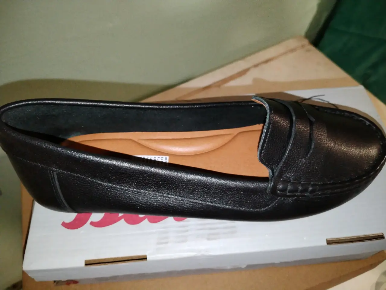 Mocasin negro para mujer - miniatura 1