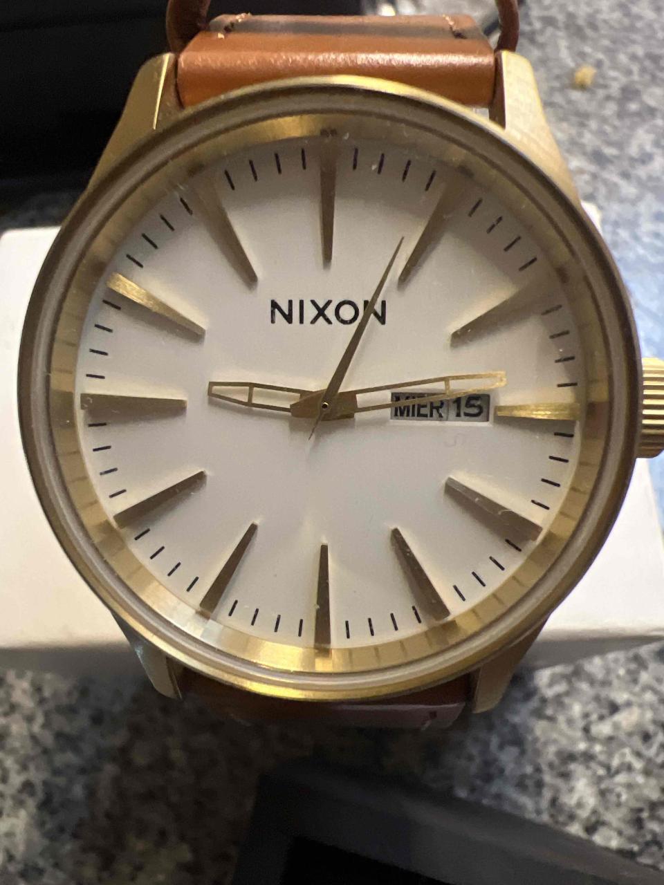Relojes de pulsera con caja original - miniatura 5