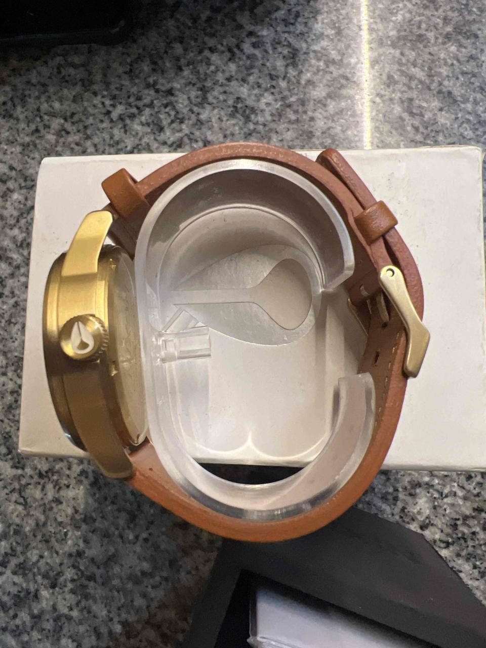 Relojes de pulsera con caja original - miniatura 6