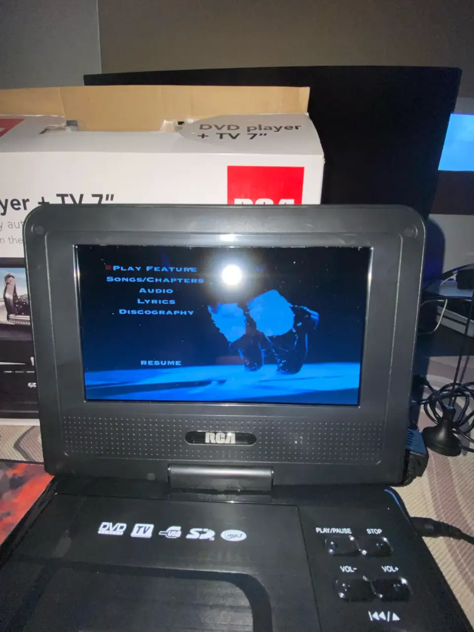 DVD player + TV RCA 7 Full accesorios! - miniatura 2