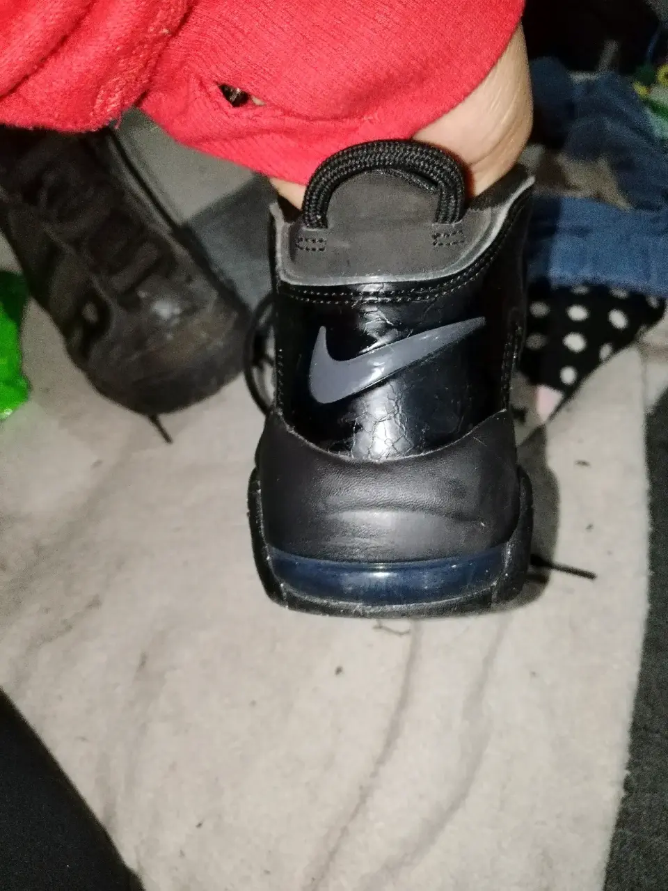 Zapatillas negras de caña alta - miniatura 2
