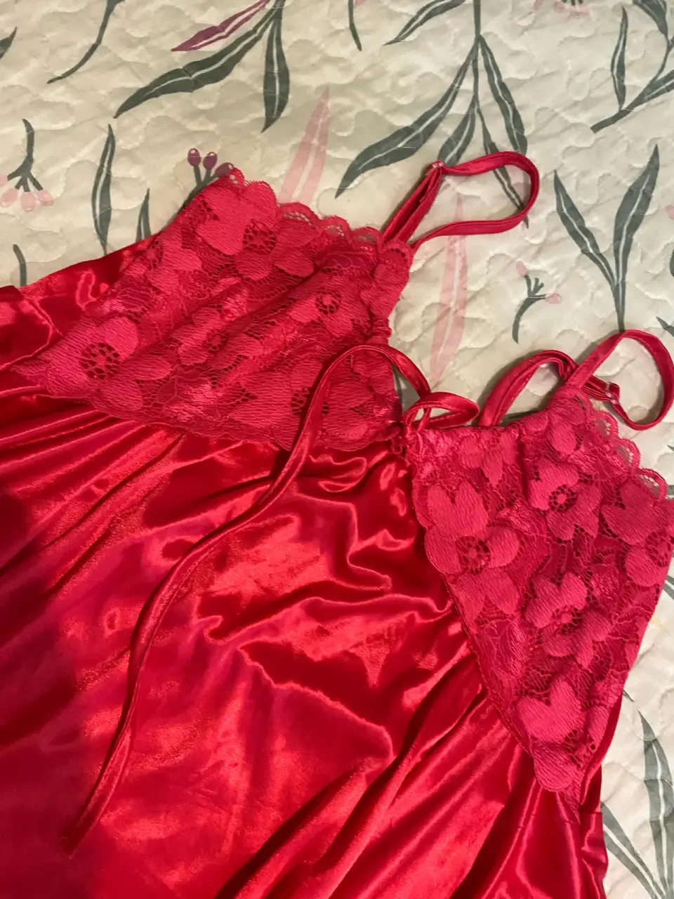 Baby doll fucsia de encaje talla S-M - miniatura 1