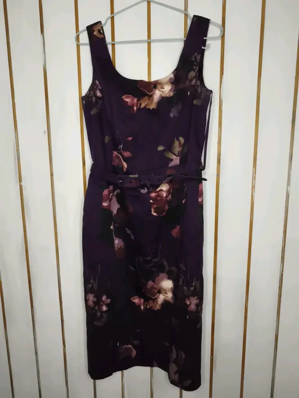 Vestido floral sin mangas - miniatura 1