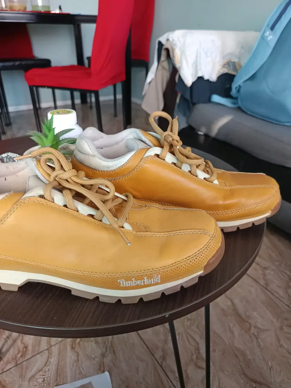 Zapatos amarillos de cuero - miniatura 2