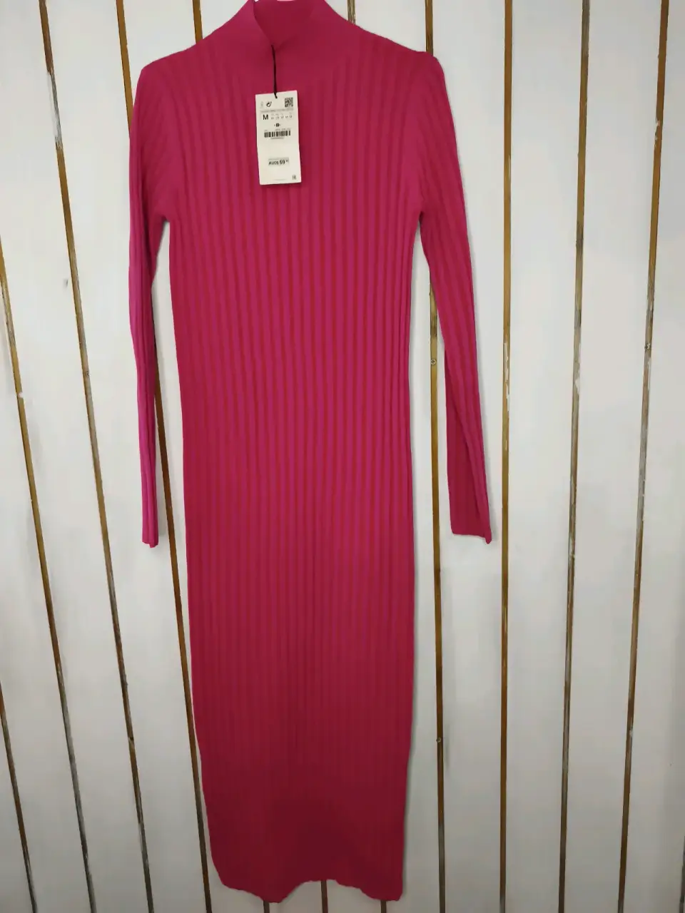 Vestido fucsia de punto