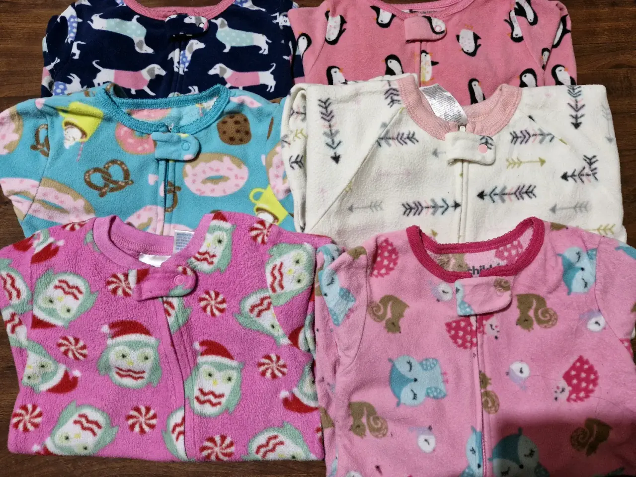 Pijamas de bebé coloridos