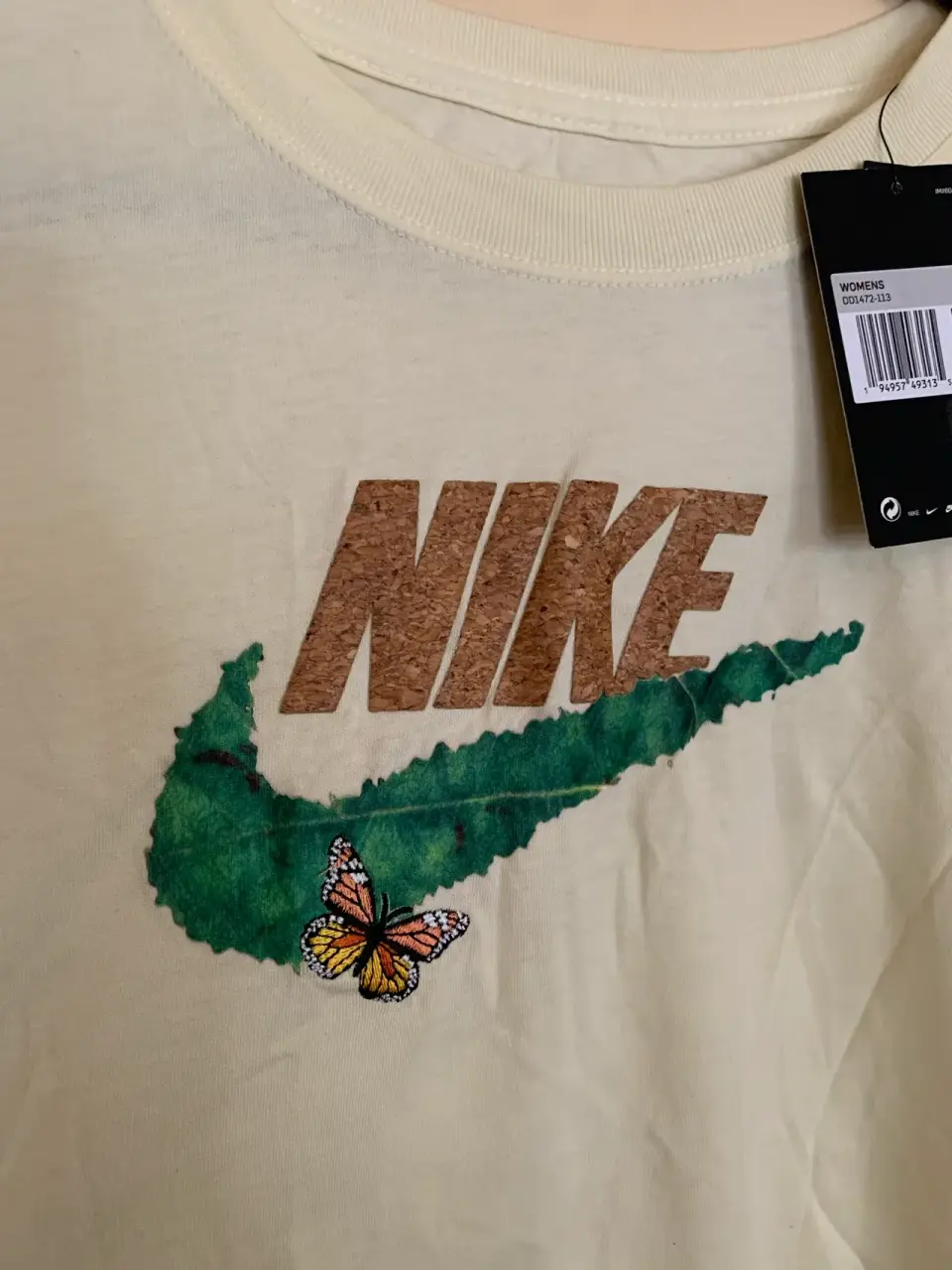 Polera Nike mariposa - miniatura 2