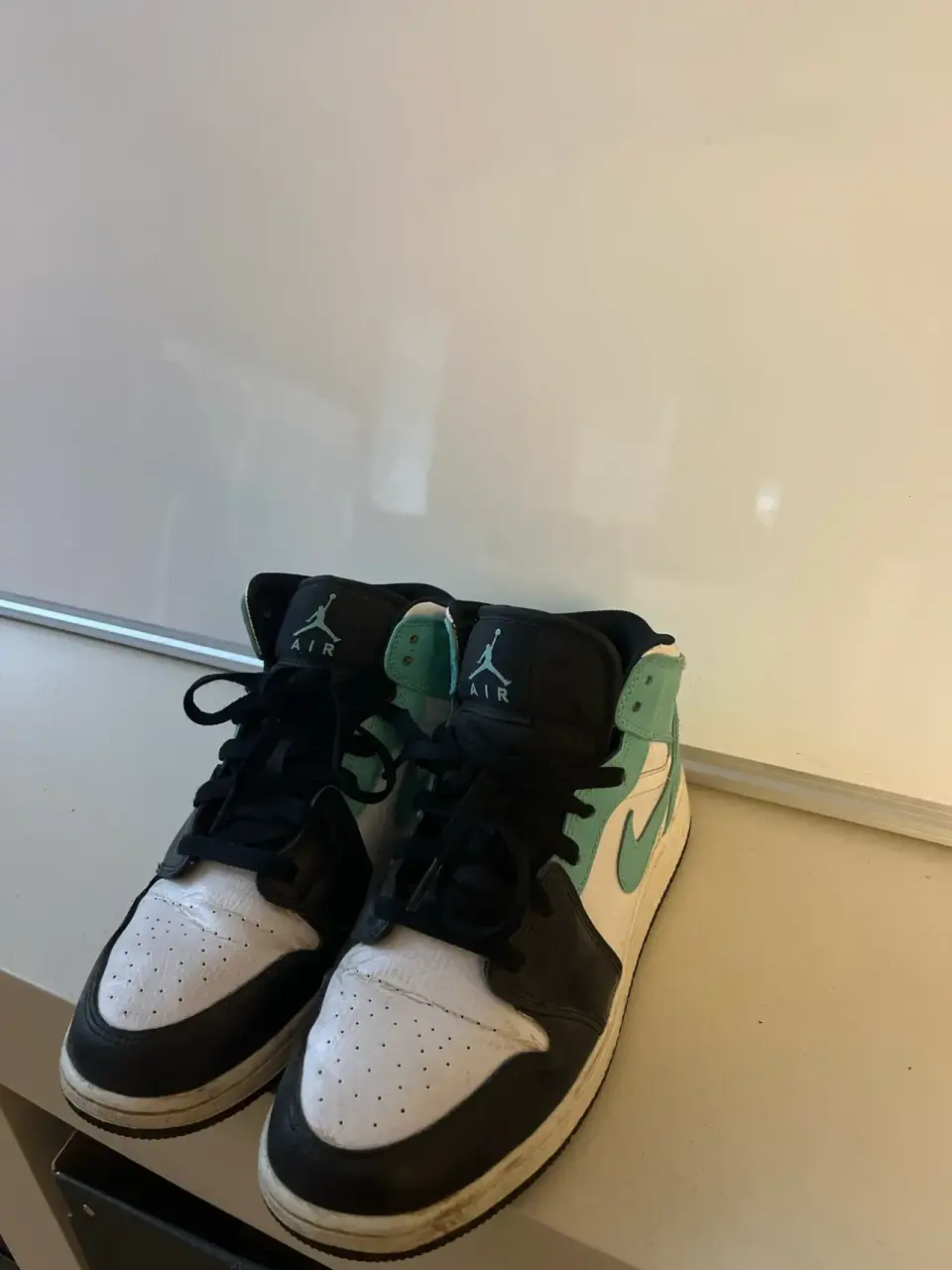 Zapatillas Air Jordan turquesa y negro - miniatura 3