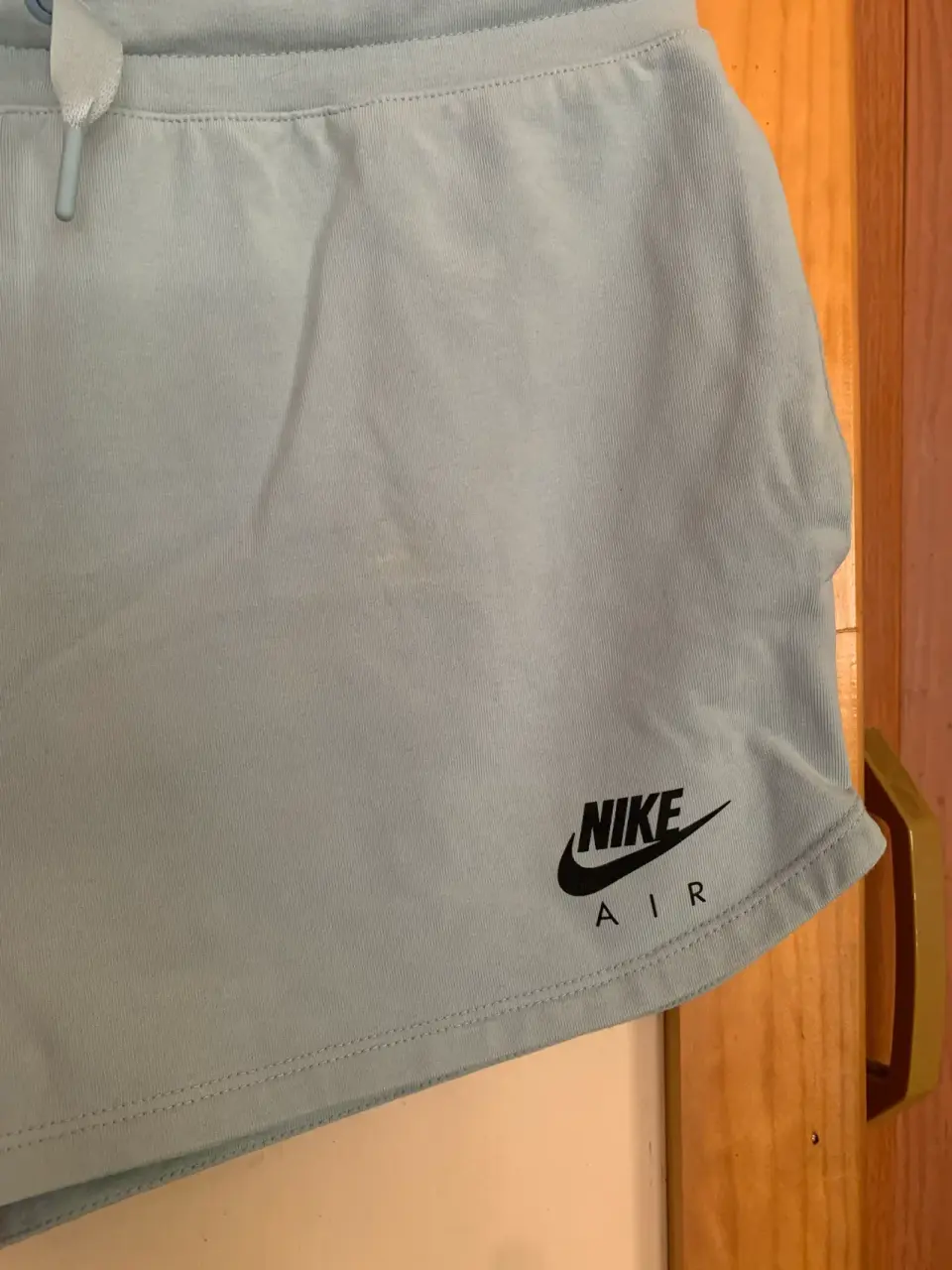 Shorts deportivos Nike Air celeste - miniatura 2