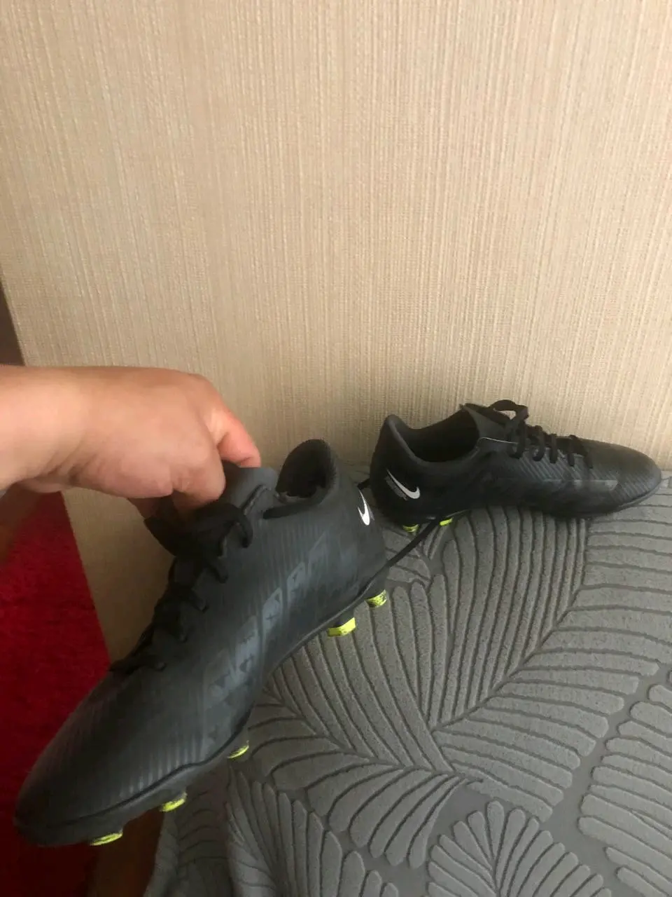 Botines de fútbol negros - miniatura 2