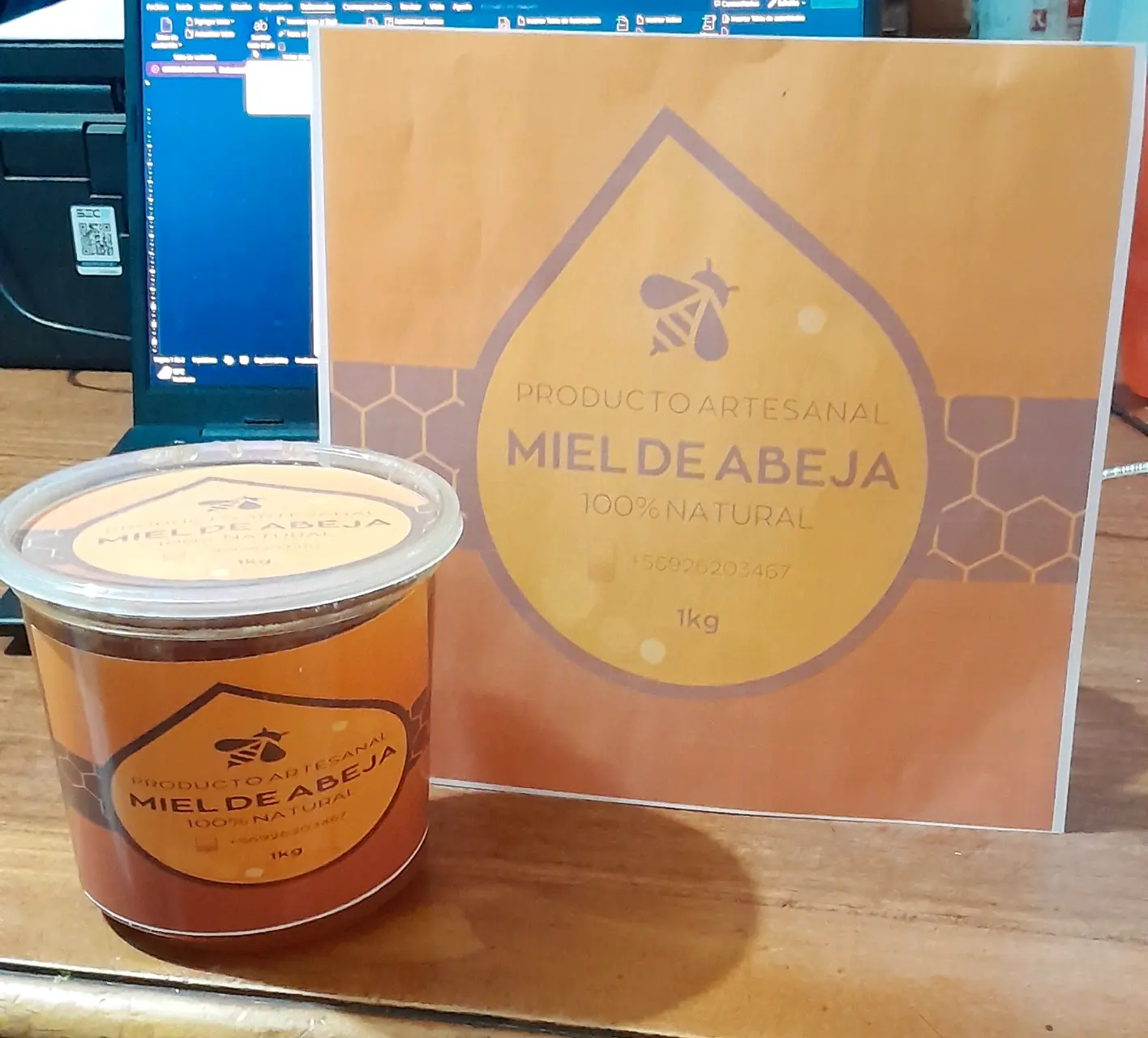 Miel de abeja artesanal 1kg - miniatura 1