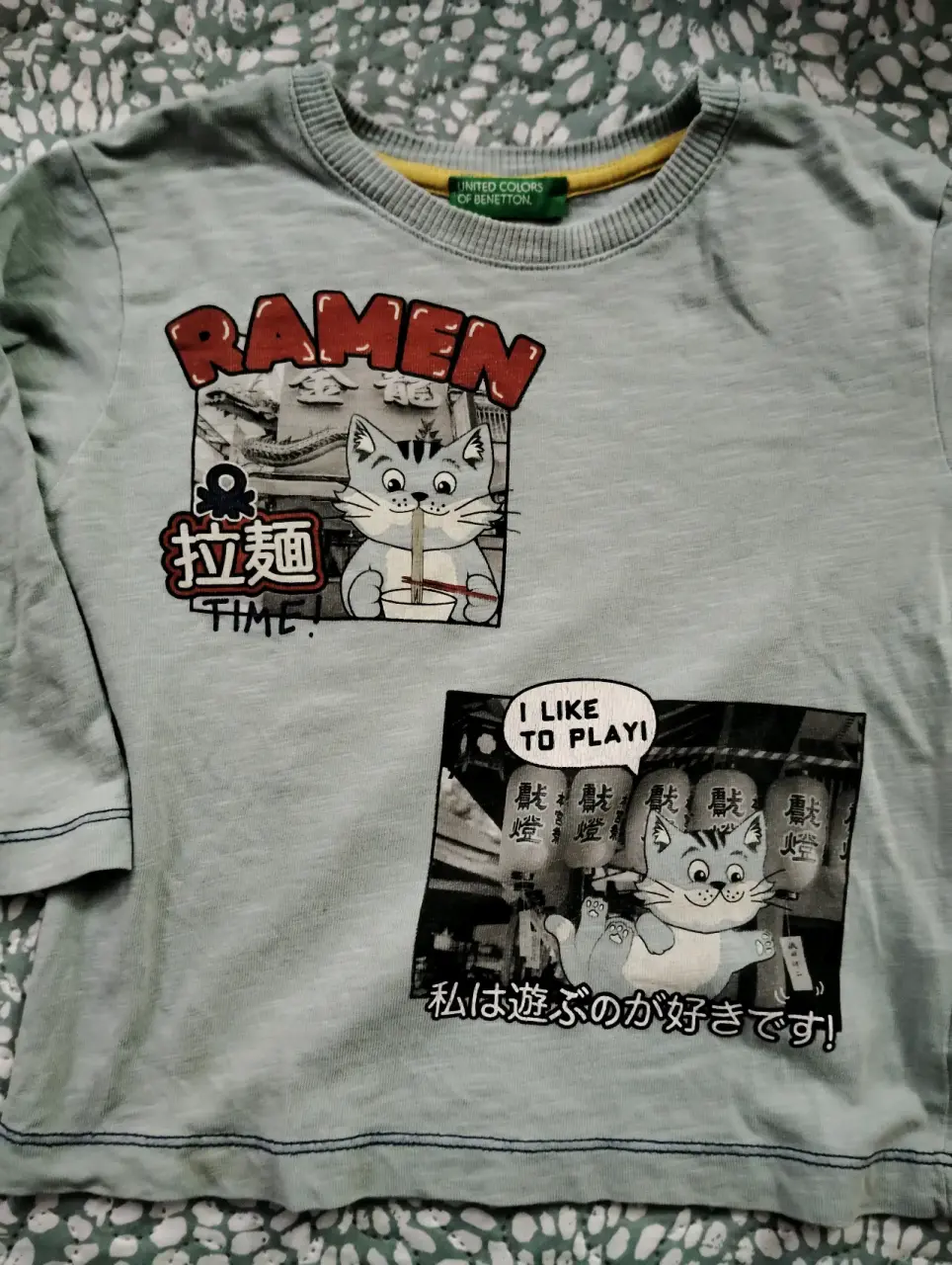 Polera gris con diseño de gato - miniatura 1