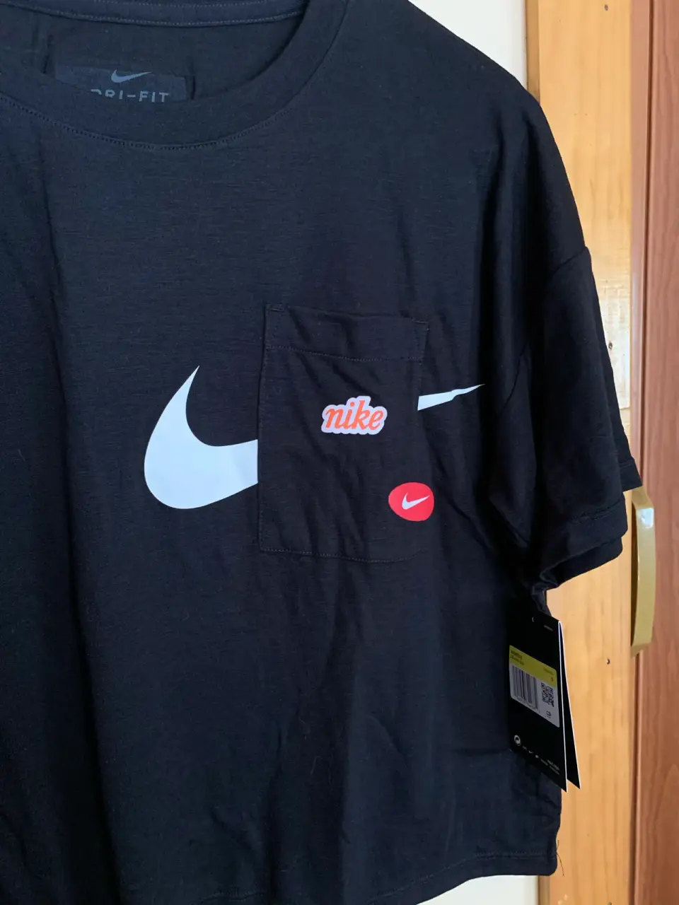 Polera negra Nike Dri-Fit - miniatura 2