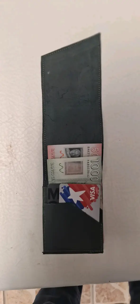 Billeteras de cuero estampadas - miniatura 3