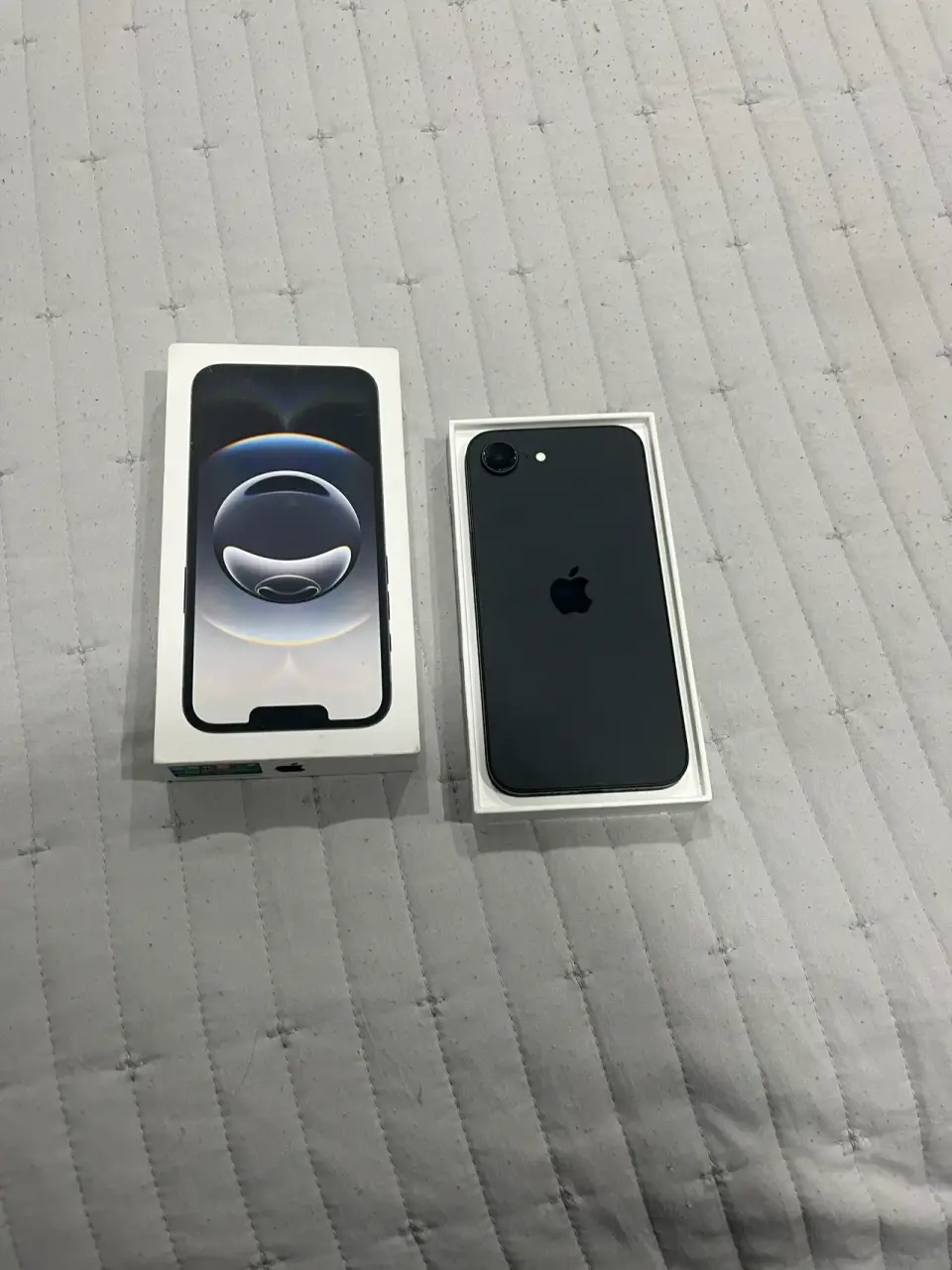 iphone 16e 256gb caja original - miniatura 3