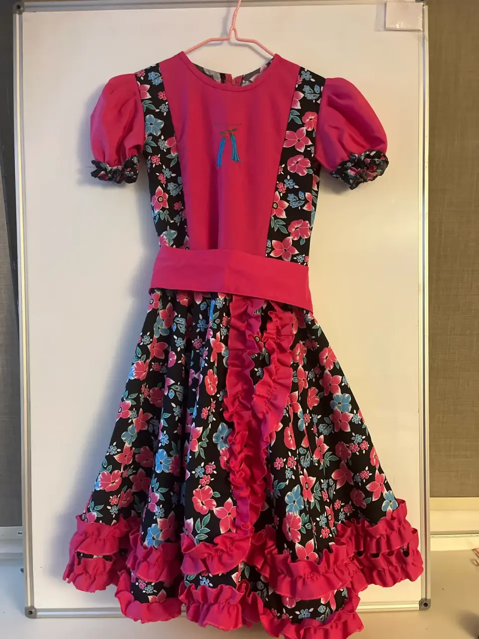 Vestido folclórico - miniatura 1