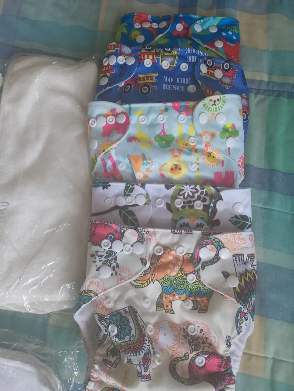 Pañales reutilizables estampados infantil - miniatura 1