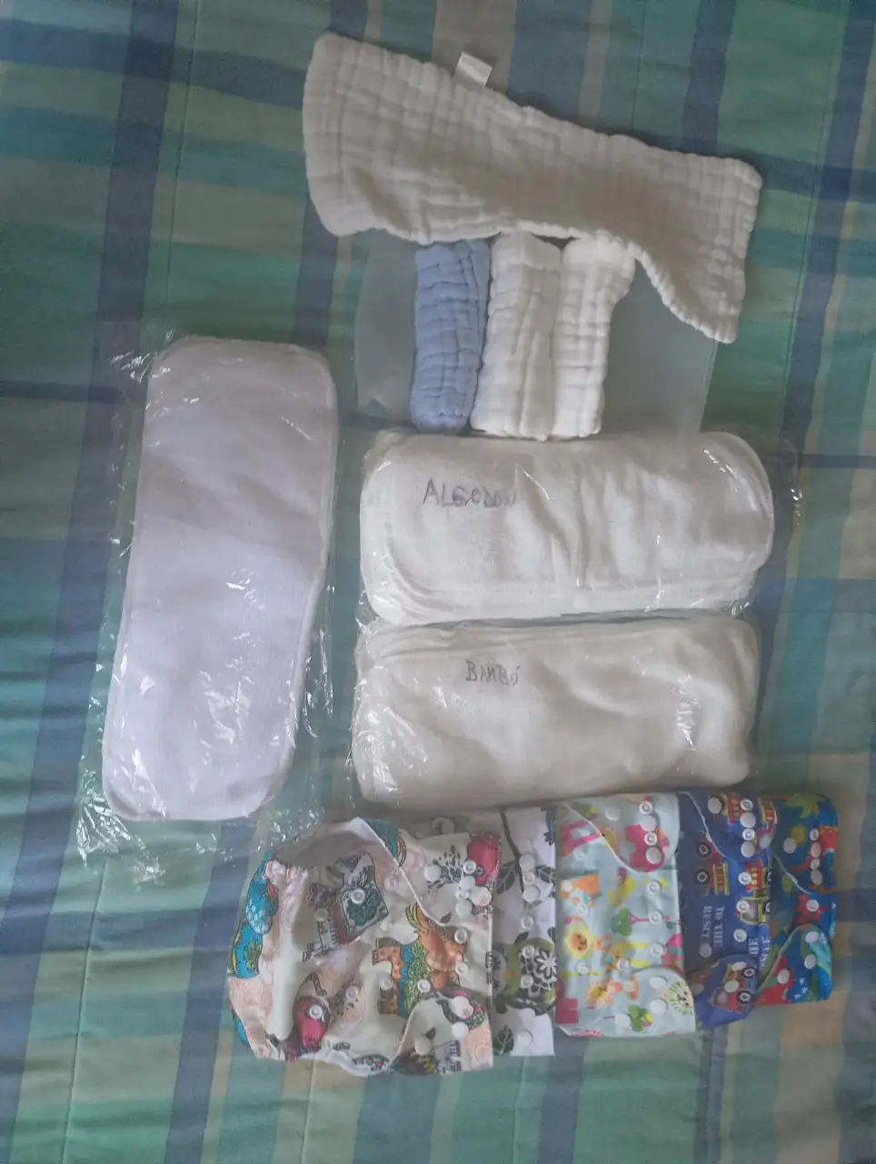 Pañales reutilizables estampados infantil - miniatura 2