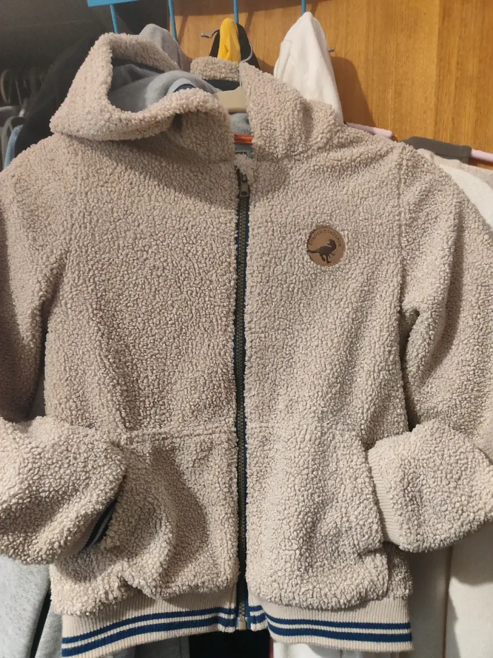 Chaqueta polar beige con capucha T8 - miniatura 1