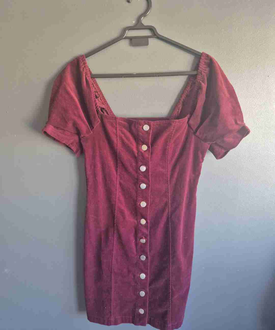 Vestido burdeo con botones Forever 21 - miniatura 1