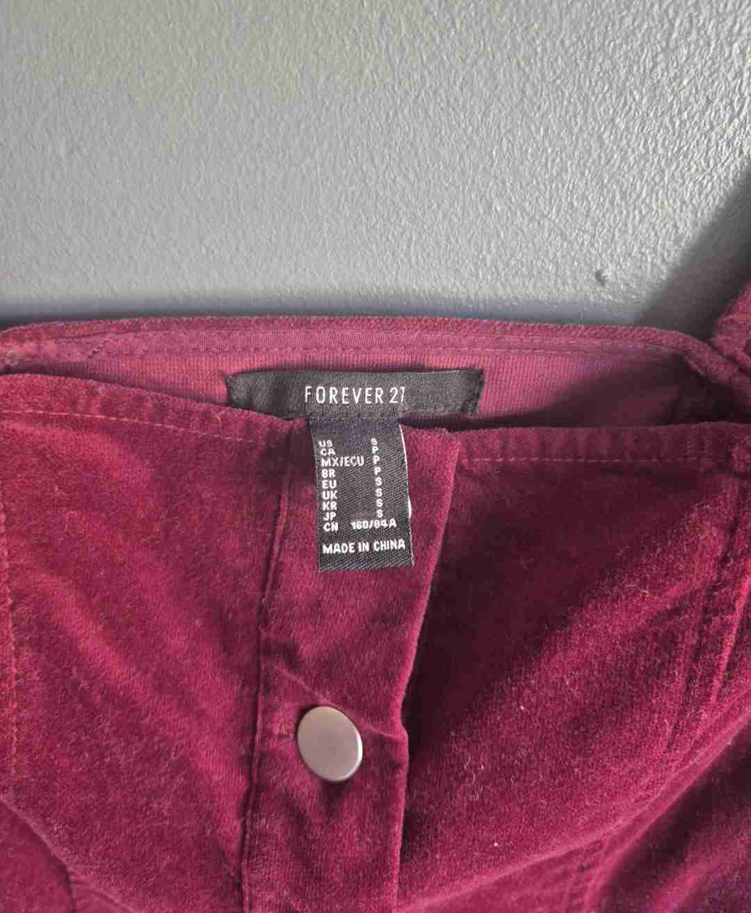 Vestido burdeo con botones Forever 21 - miniatura 2
