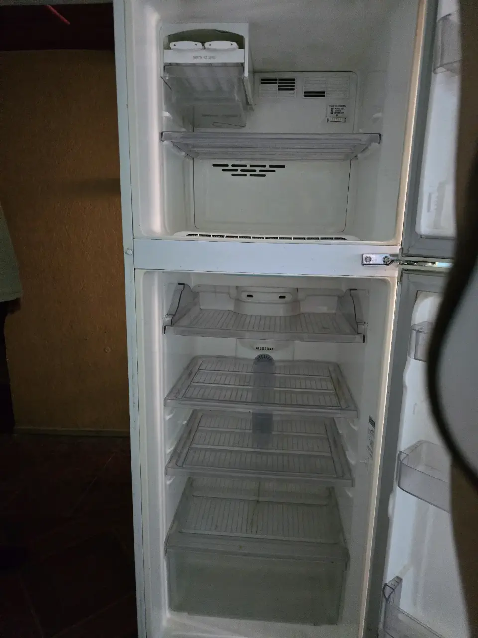 Refrigerador LG ecológico usado - miniatura 5
