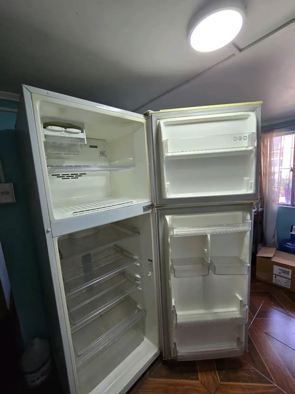Refrigerador LG ecológico usado - miniatura 6