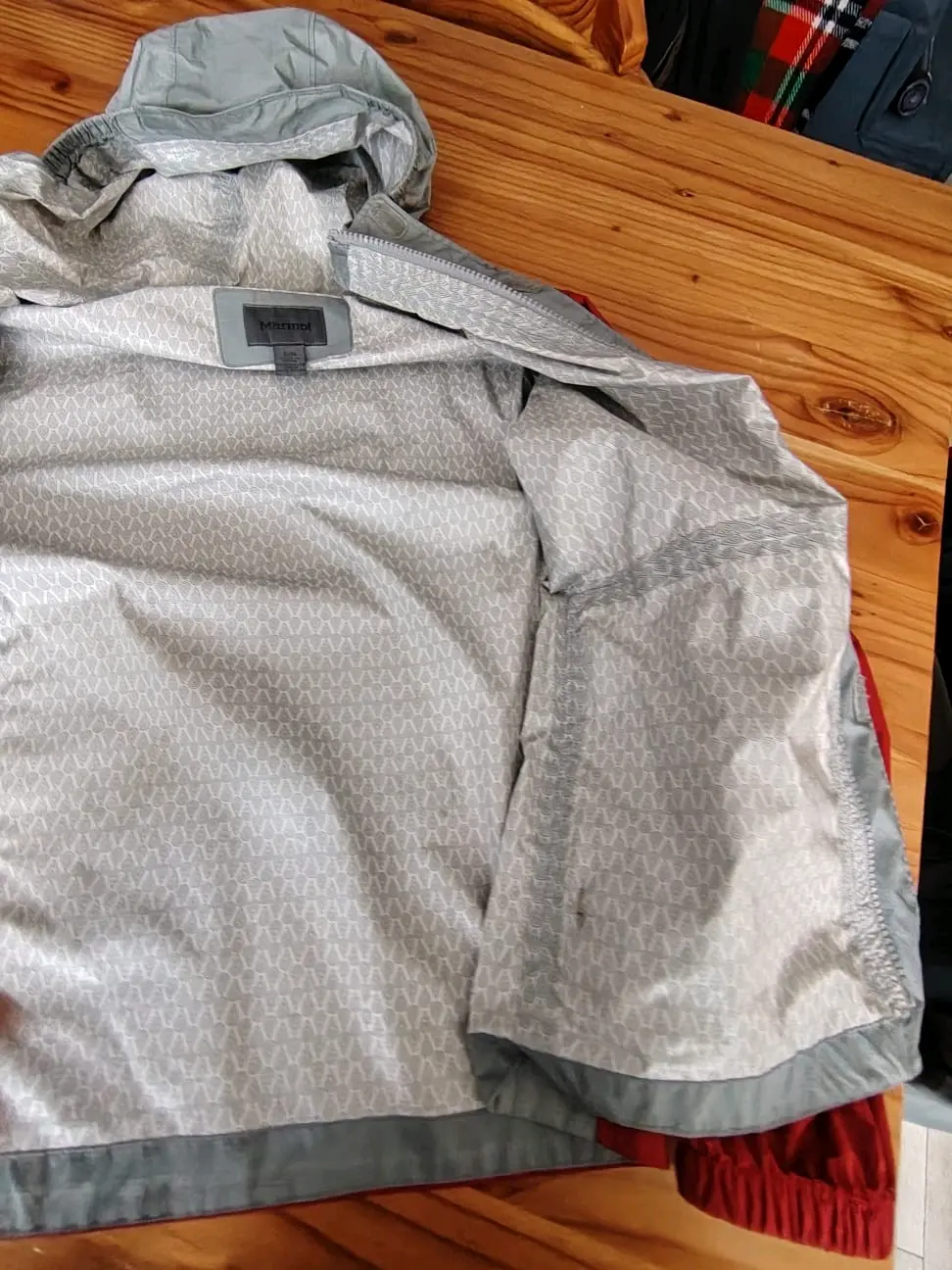 Chaqueta impermeable roja Marmot - miniatura 6