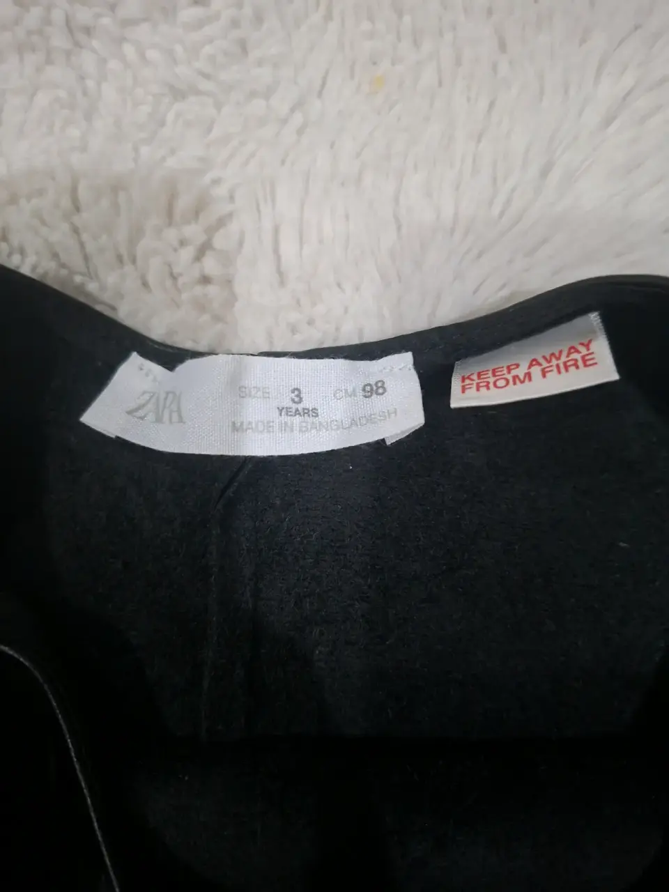 Vestido negro de cuero zara - miniatura 4