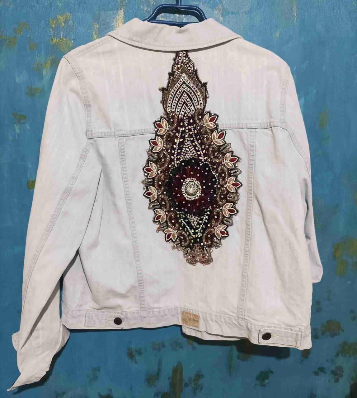 Chaqueta mezclilla con bordado - miniatura 1