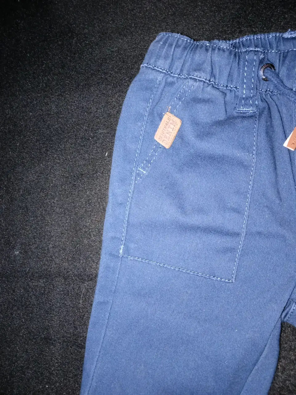 Pantalones azul marino para bebé - miniatura 4
