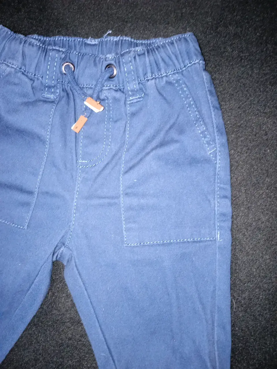 Pantalones azul marino para bebé - miniatura 5
