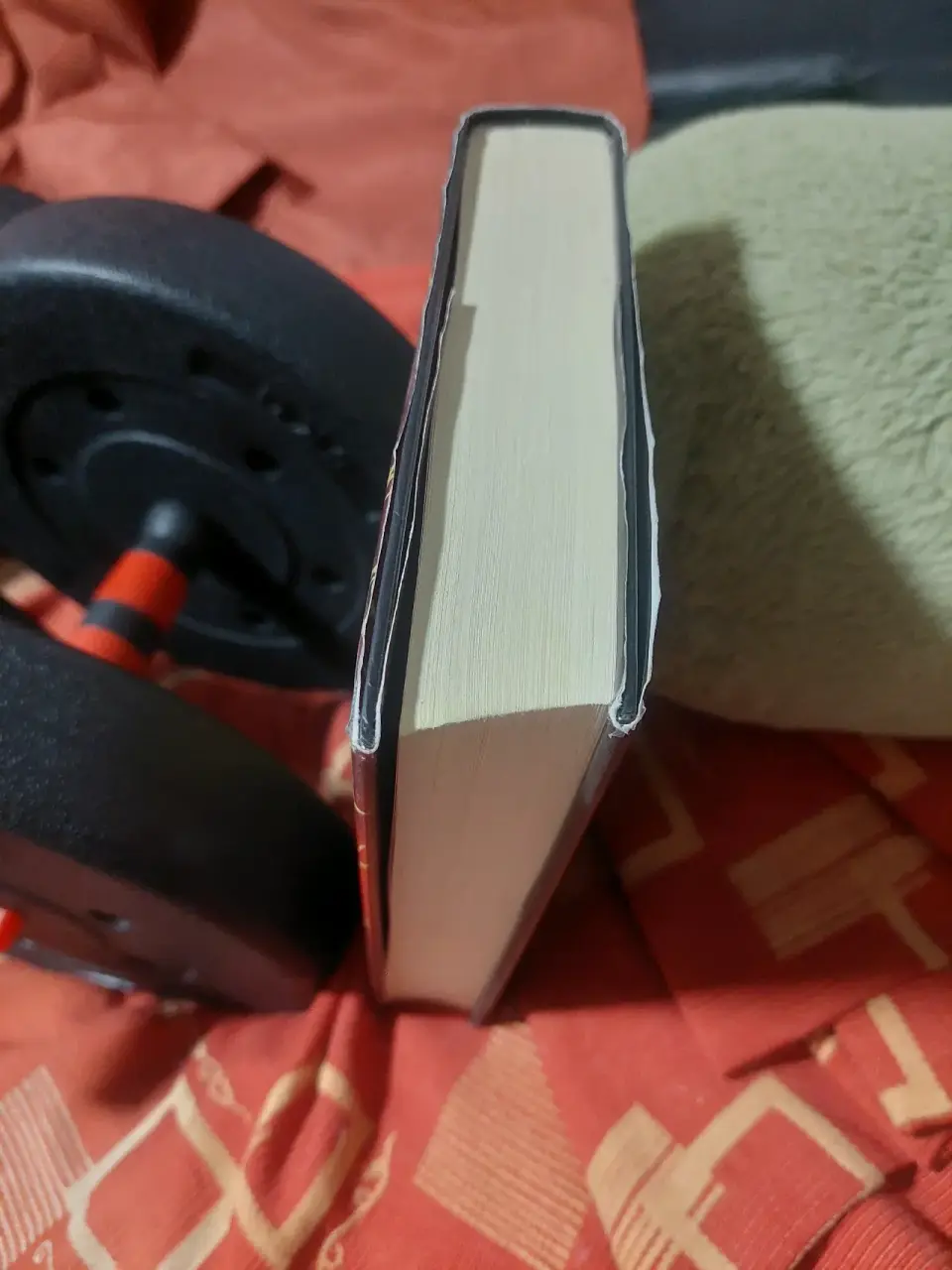 Libro 'Asesino de Brujas'2 Tapa dura - miniatura 3
