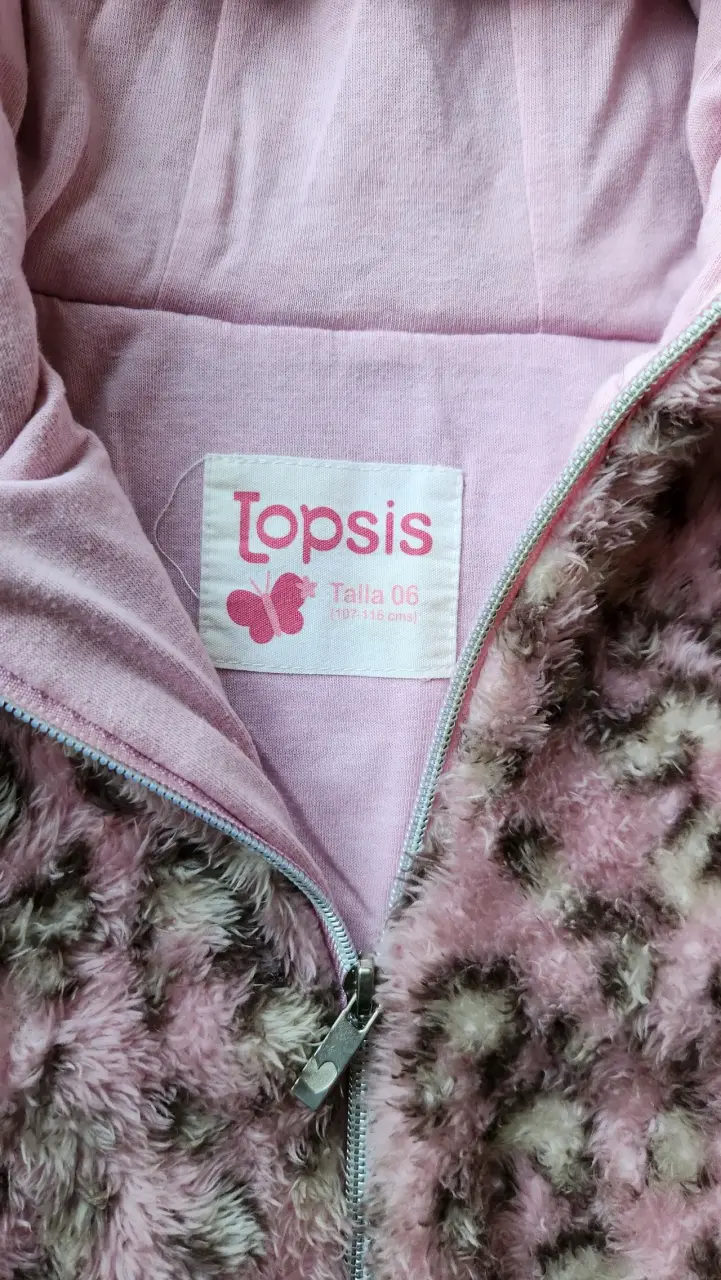 Chaqueta peluda rosada con capucha - miniatura 2
