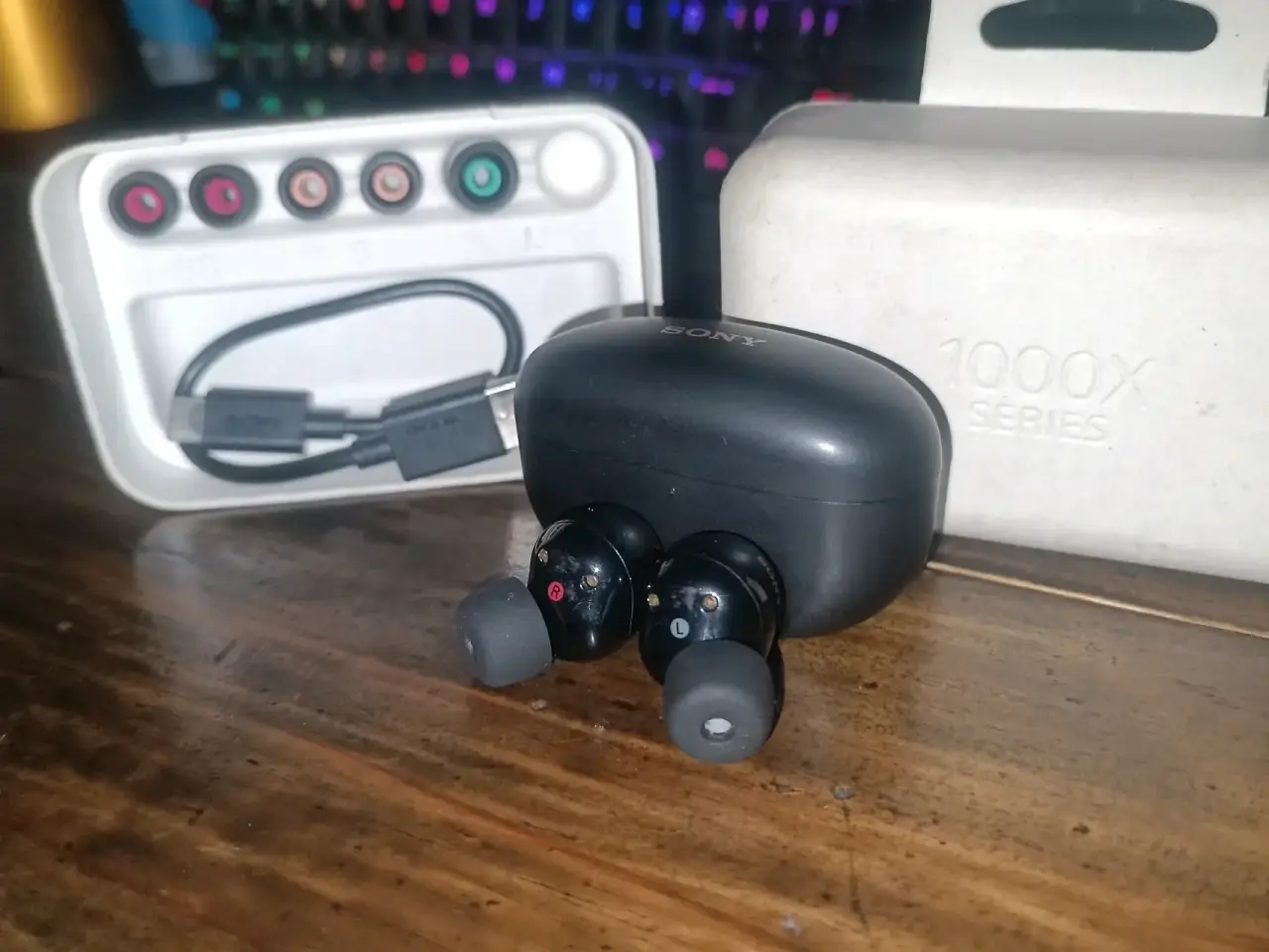Audífonos inalámbricos Sony wf-1000xm5 - miniatura 1