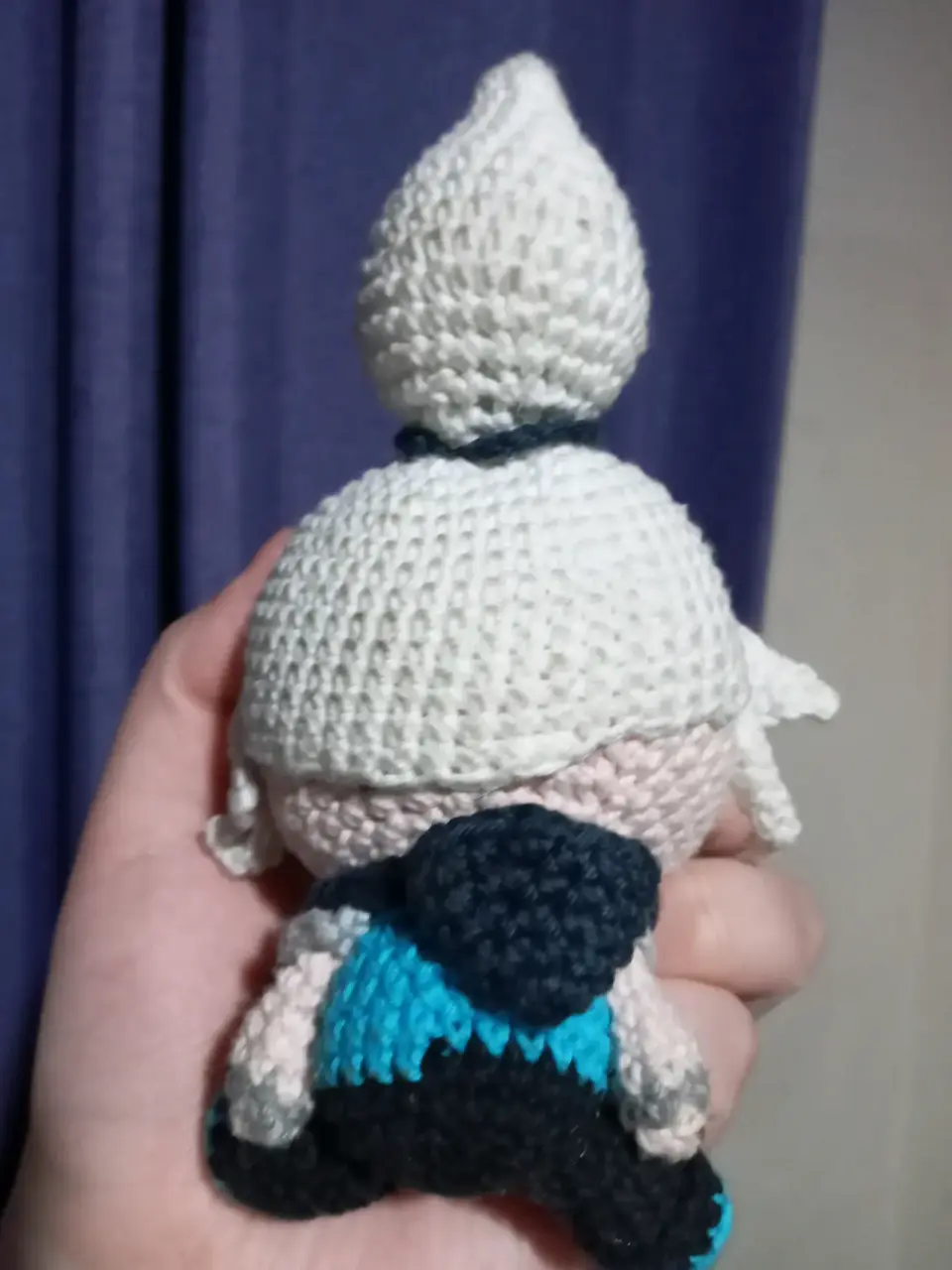 Muñeco amigurumi de Jett(Valorant) - miniatura 2
