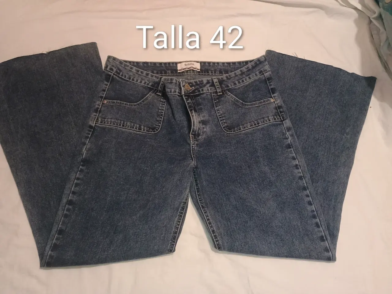 Falda, pantalones y short - miniatura 4