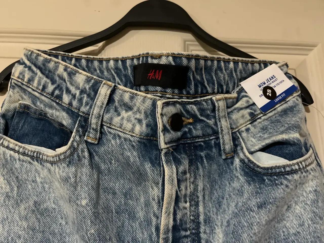 Jeans azul desgastado - miniatura 2