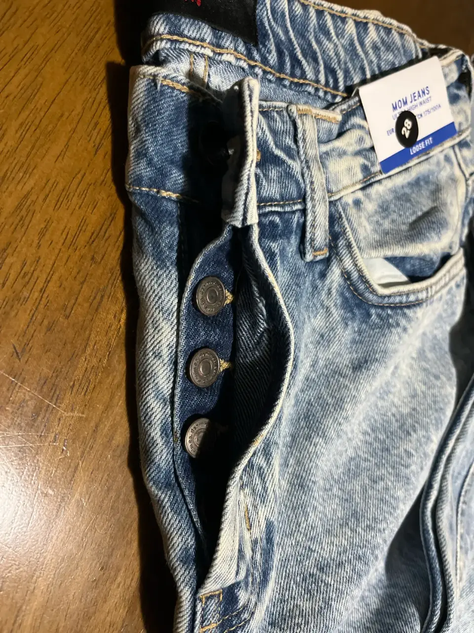 Jeans azul desgastado - miniatura 5