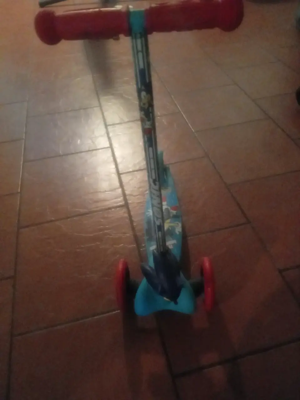 Scooter infantil de personaje