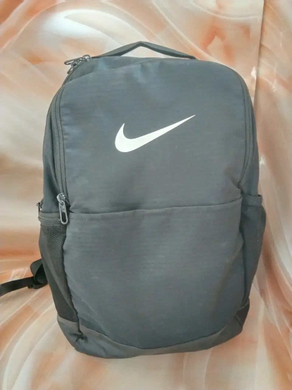Mochila 24l. Nike Brasilia 9.5 (gris) - miniatura 2
