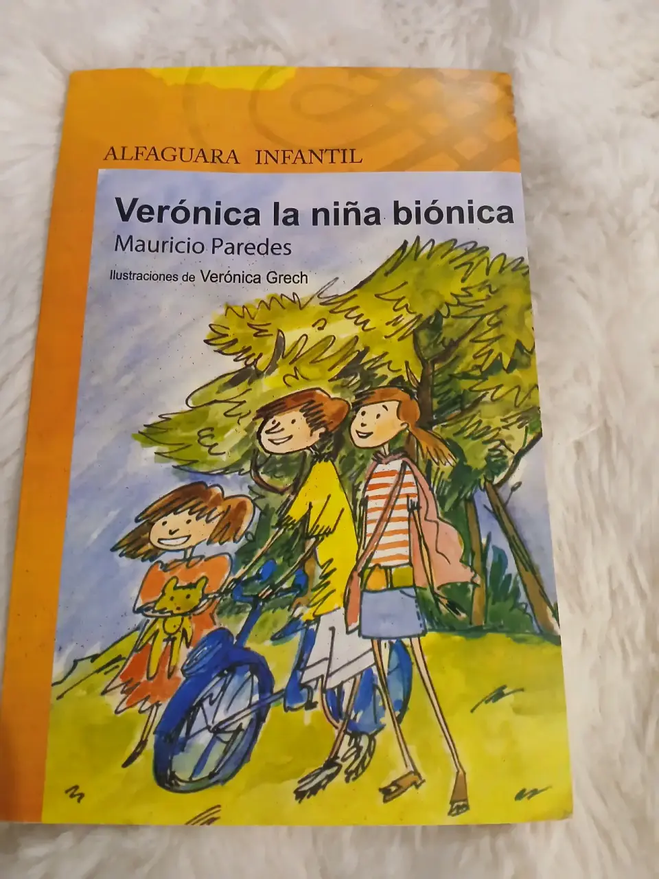 Libro Verónica la niña biónica - miniatura 1