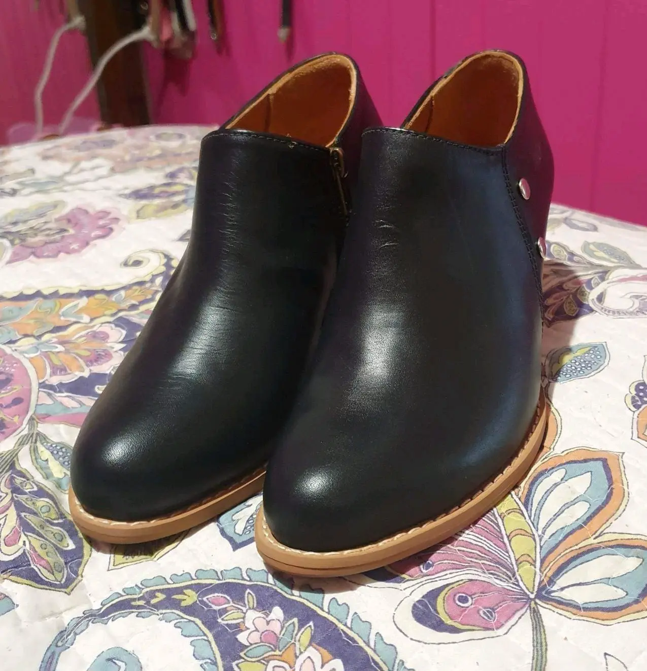Botines negros de cuero sintético - miniatura 2