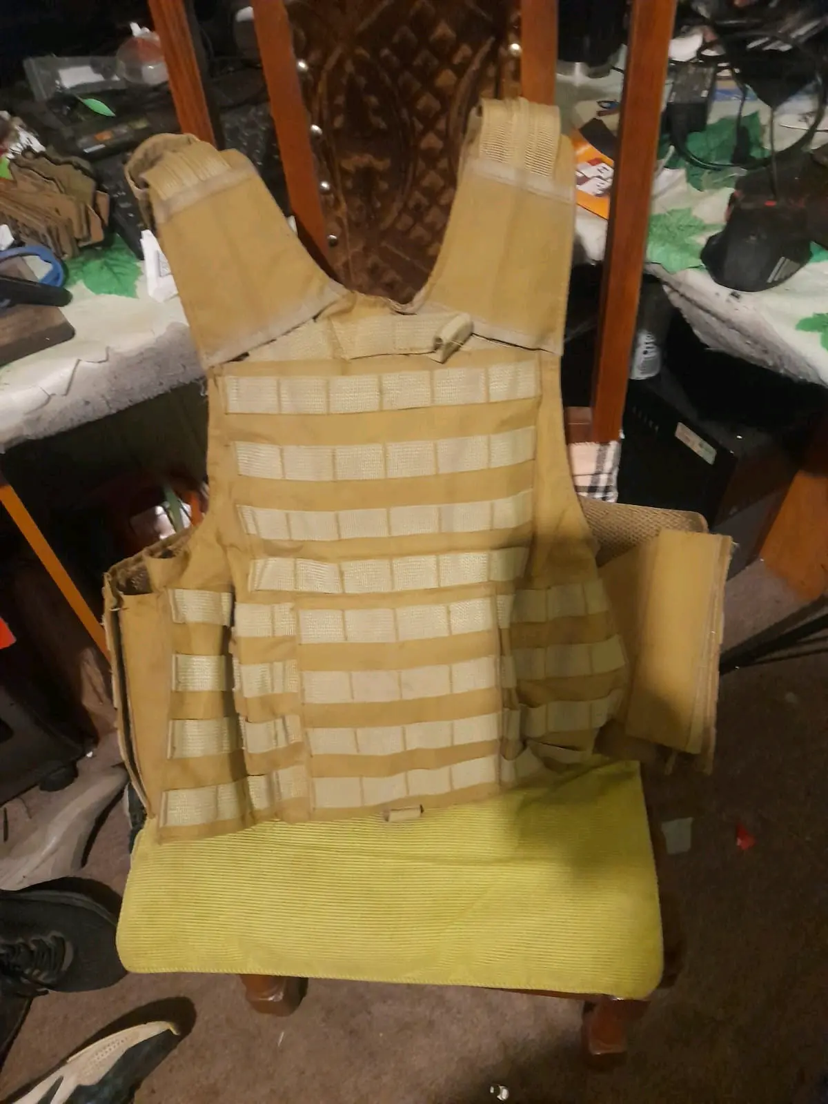 Chaleco táctico beige - miniatura 2