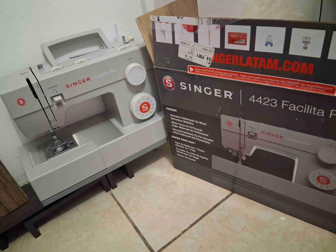 Máquina de coser Singer Facilita Pro - miniatura 4