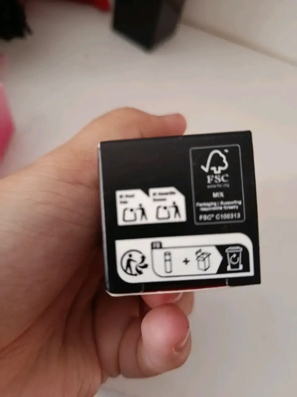 Spray fijador huda Beauty. - miniatura 2