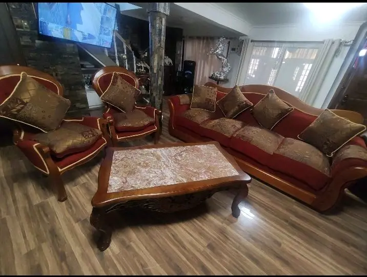 Juego de sala clásico de madera - miniatura 3