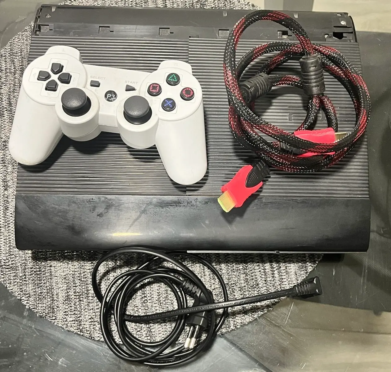 Consola de videojuegos con control - miniatura 1